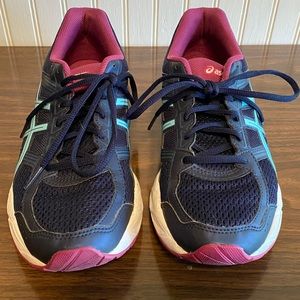 Asics comfort walking shoe